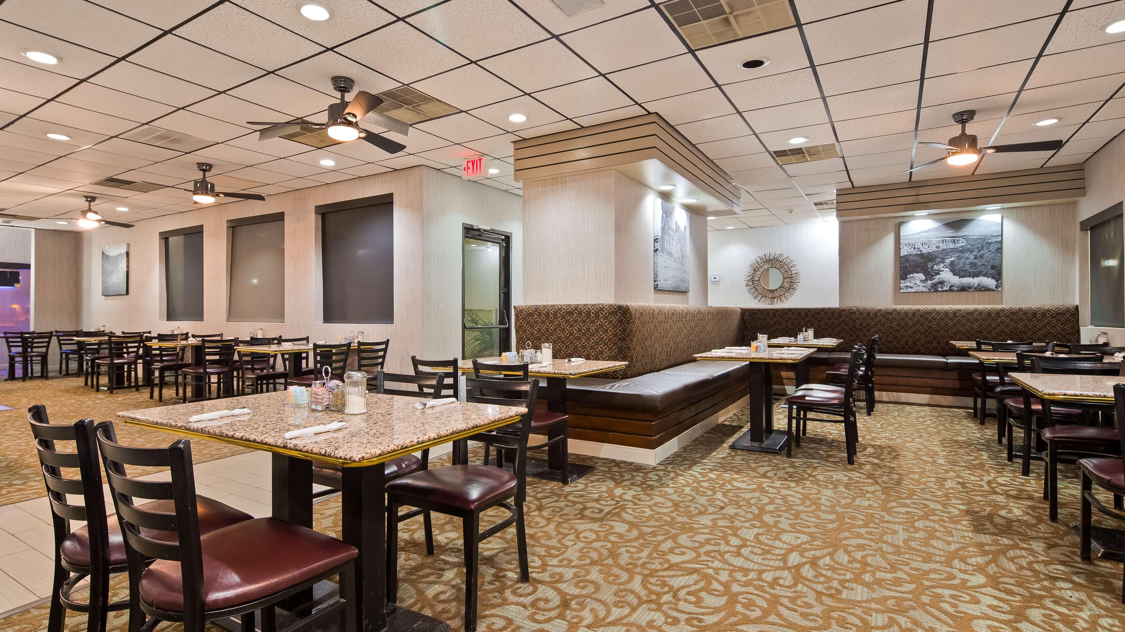 Best Western Pecos Inn Artesia Bagian luar foto