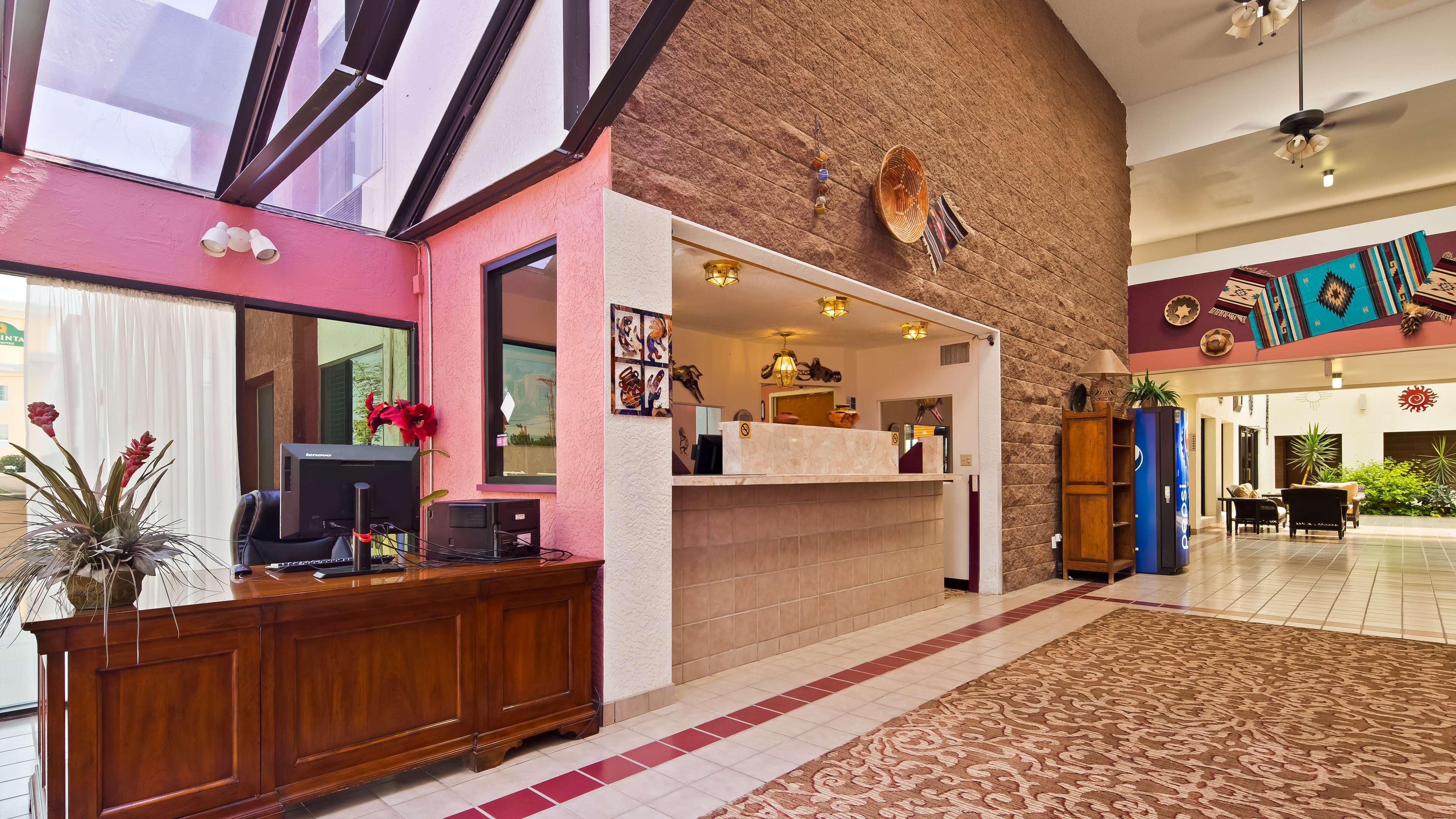 Best Western Pecos Inn Artesia Bagian luar foto