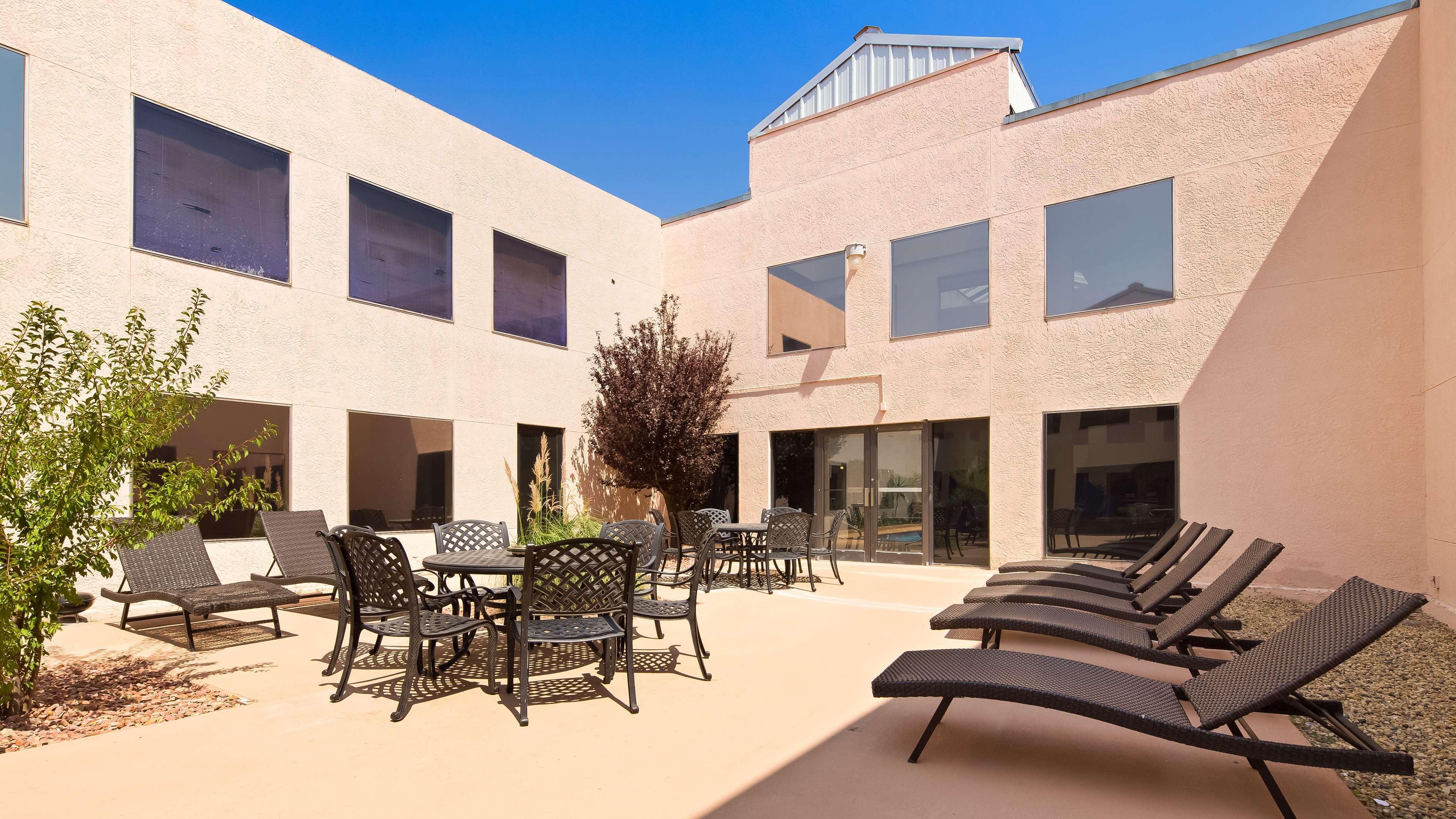 Best Western Pecos Inn Artesia Bagian luar foto